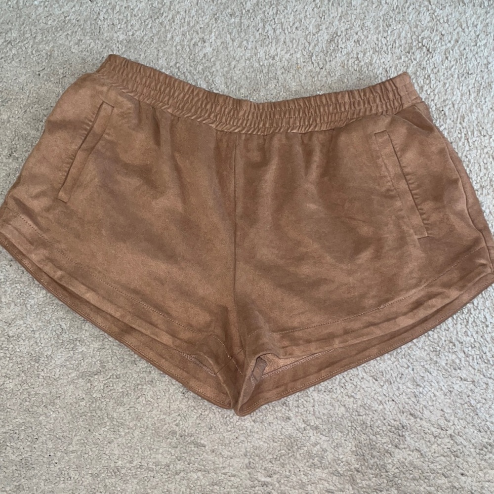 Abercrombie &  Fitch Tan Size M